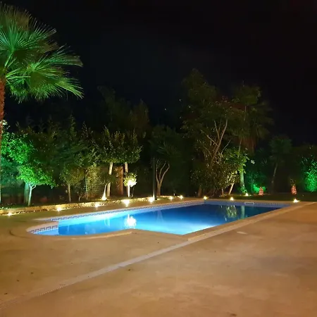 Villa Svim, Walking Distance To The Beach! Marbella Buitenkant foto