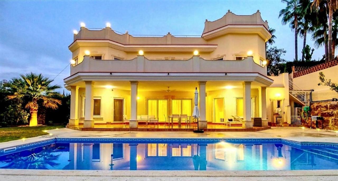 Svim, Walking Distance To The Beach!