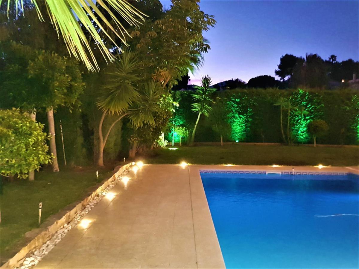 Svim, Walking Distance To The Beach!